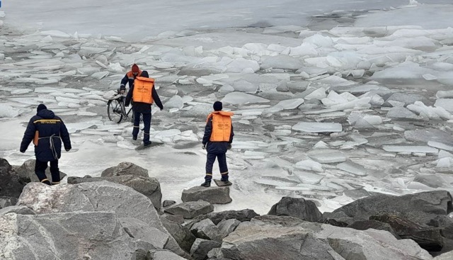 Двох рибалок врятували на Кременчуцькому водосховищі