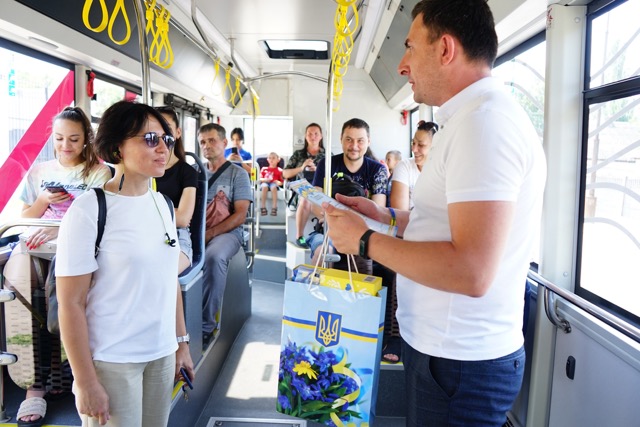 Мільйонний пасажир скористався автобусом КП «Олександрійський транспорт»