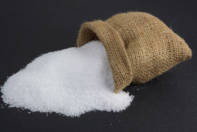 Чергова партія: на Кіровоградщині облавтодор закупить солі ще на сім мільйонів