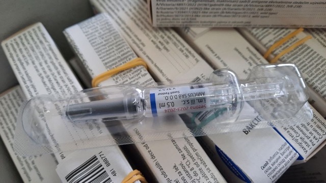 Захищає від чотирьох штамів: Кіровоградщина отримала 800 доз вакцини від грипу