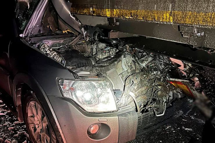 ДТП в Александрийском районе: внедорожник Mitsubishi Pajero въехал в грузовик