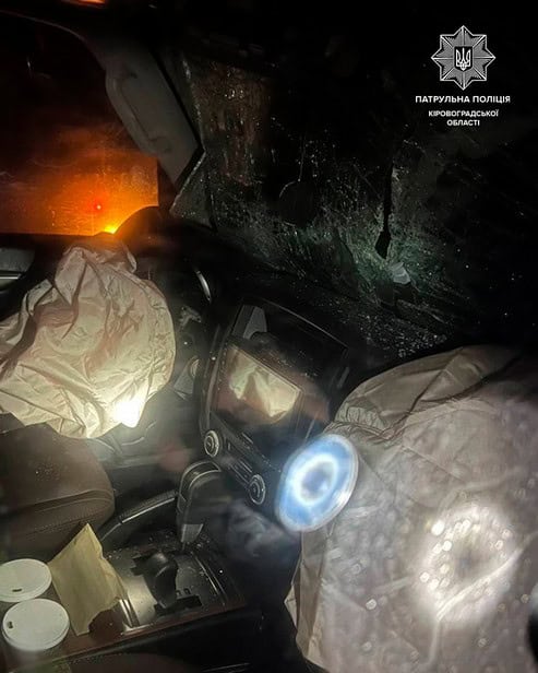 ДТП в Александрийском районе: внедорожник Mitsubishi Pajero въехал в грузовик