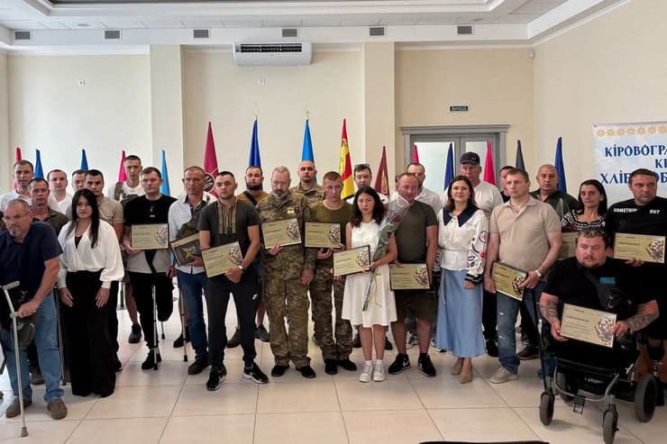 8 ветеранів з Олександрійської громади отримали сертифікати на придбання житла