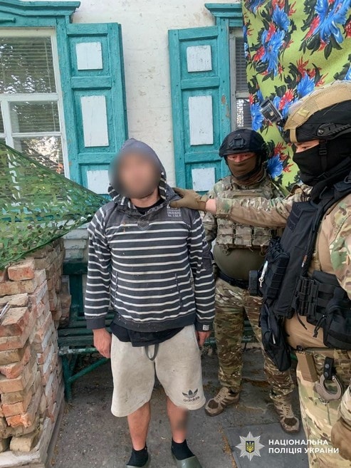 В Олександрії затримали злочинну групу, яка торгувала наркотиками: “бізнес” приносив 500 тисяч гривень на місяць